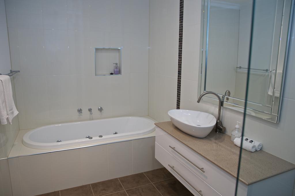 Race Course Apartments Yarra Glen Eksteriør bilde
